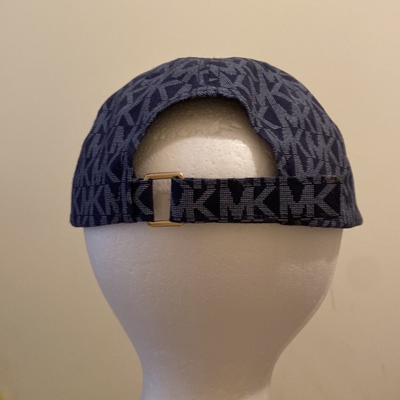Michael Kors blue cap hat . - Picture 5 of 7